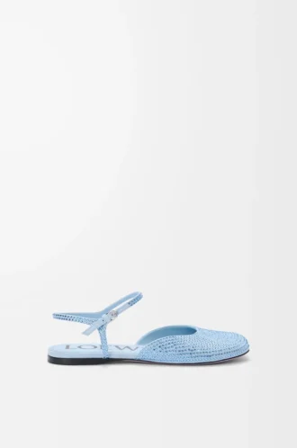 Ballerines à bride à la cheville en daim bleu ciel ornées de strass