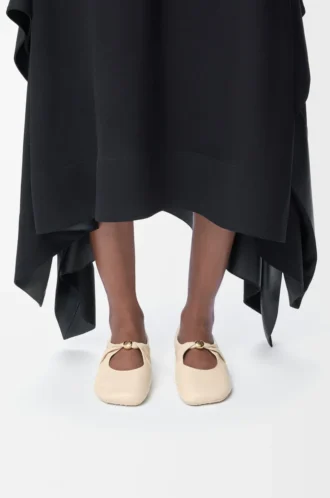 Ballerines Pebble Soft en cuir d&rsquo;agneau nappa couleur Dough