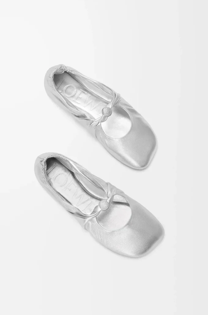 Ballerines Pebble Soft en cuir d&rsquo;agneau nappa laminé argenté