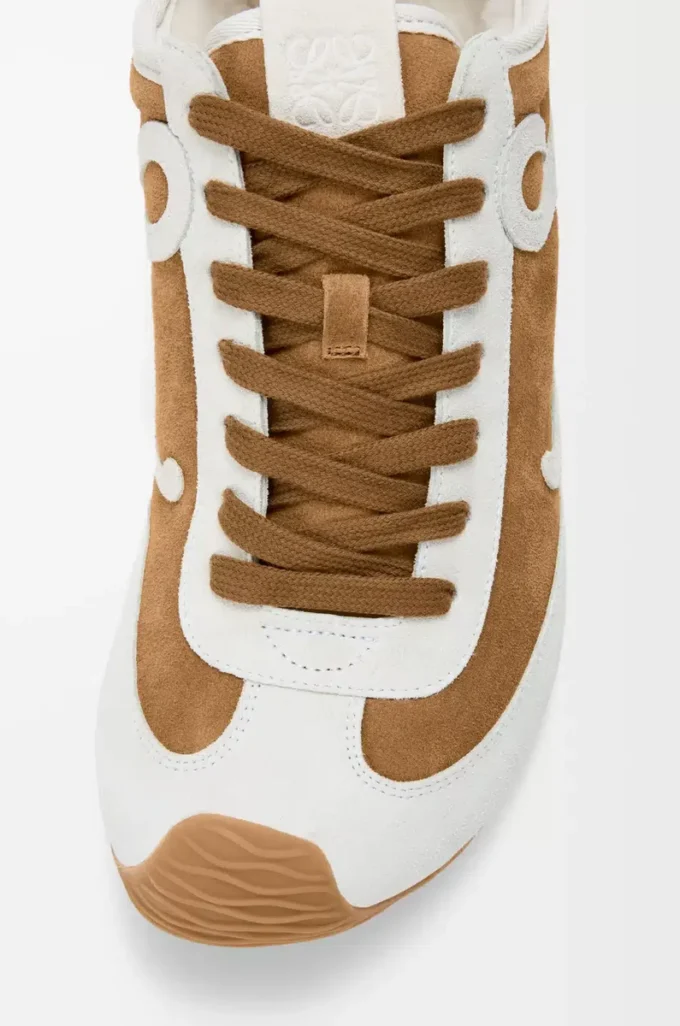 Ballet Runner 2.0 en daim et peau lainée Tan/Blanc