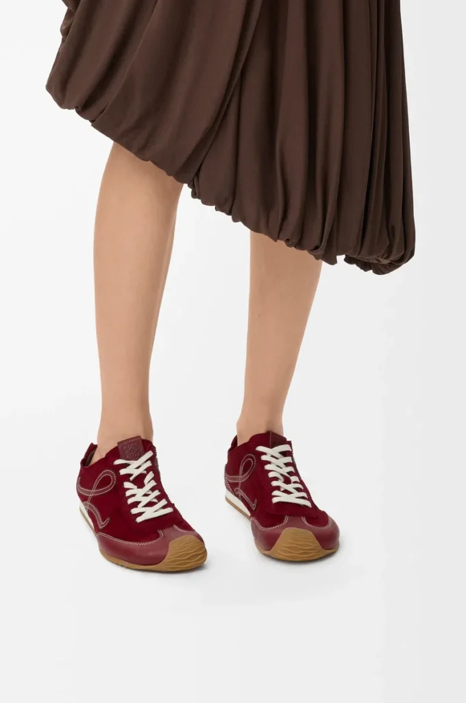 Ballet Runner 2.0 sans doublure en cuir de cerf et cuir de veau tanné végétal Bordeaux