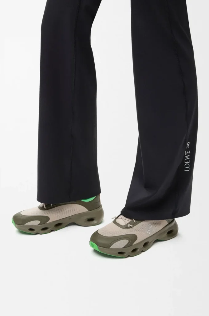 Baskets Cloudsolo vert kaki/sable