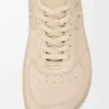 Baskets Jambo en cuir de veau suédé Oat Milk