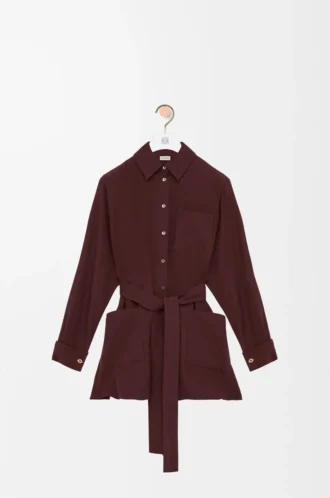 Blouse à ceinture en soie bordeaux