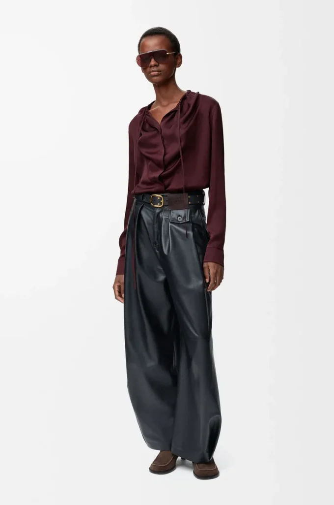 Blouse en soie bordeaux