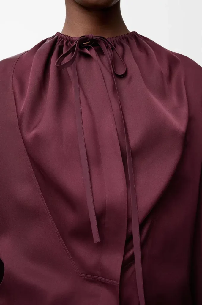 Blouse en soie bordeaux
