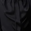 Blouse en soie noire