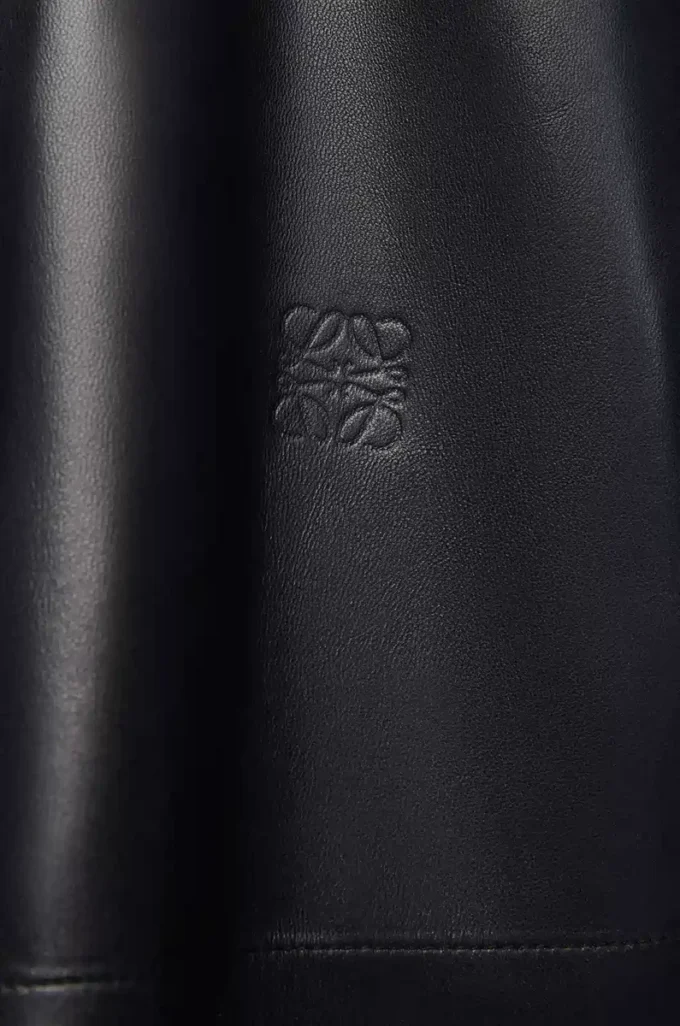 Blouse pyjama en cuir d&rsquo;agneau nappa noir