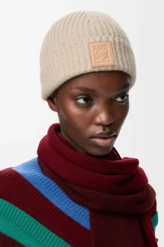 Bonnet en cachemire beige clair