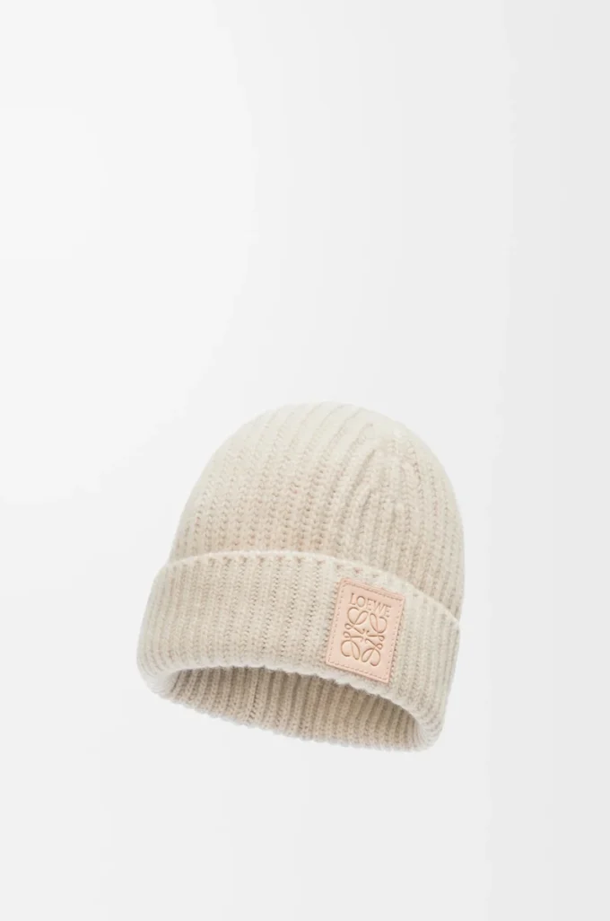 Bonnet en cachemire beige clair