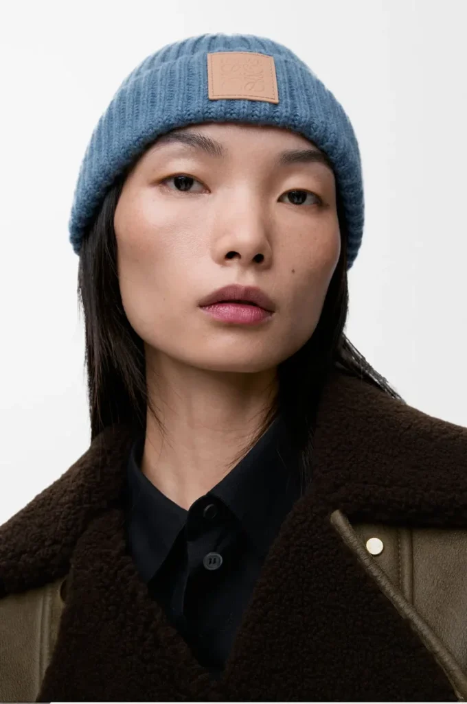 Bonnet en cachemire bleu denim