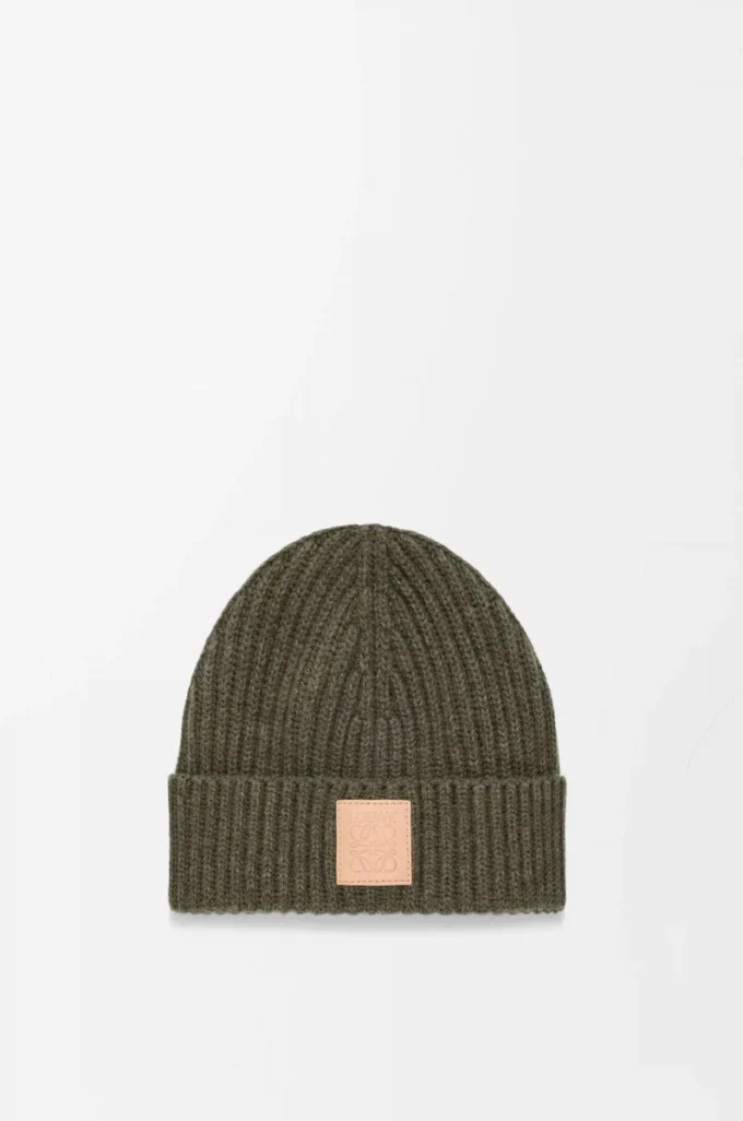 Bonnet en cachemire kaki foncé Bonnet en cachemire kaki foncé