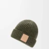 Bonnet en cachemire kaki foncé Bonnet en cachemire kaki foncé