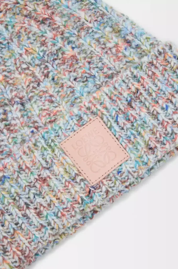 Bonnet en laine et cachemire multicolore