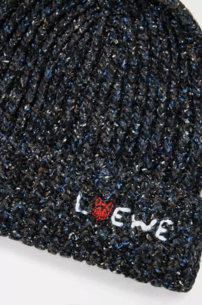 Bonnet en laine, soie et alpaga mélangés Noir chiné Bonnet en laine, soie et alpaga mélangés Noir chiné