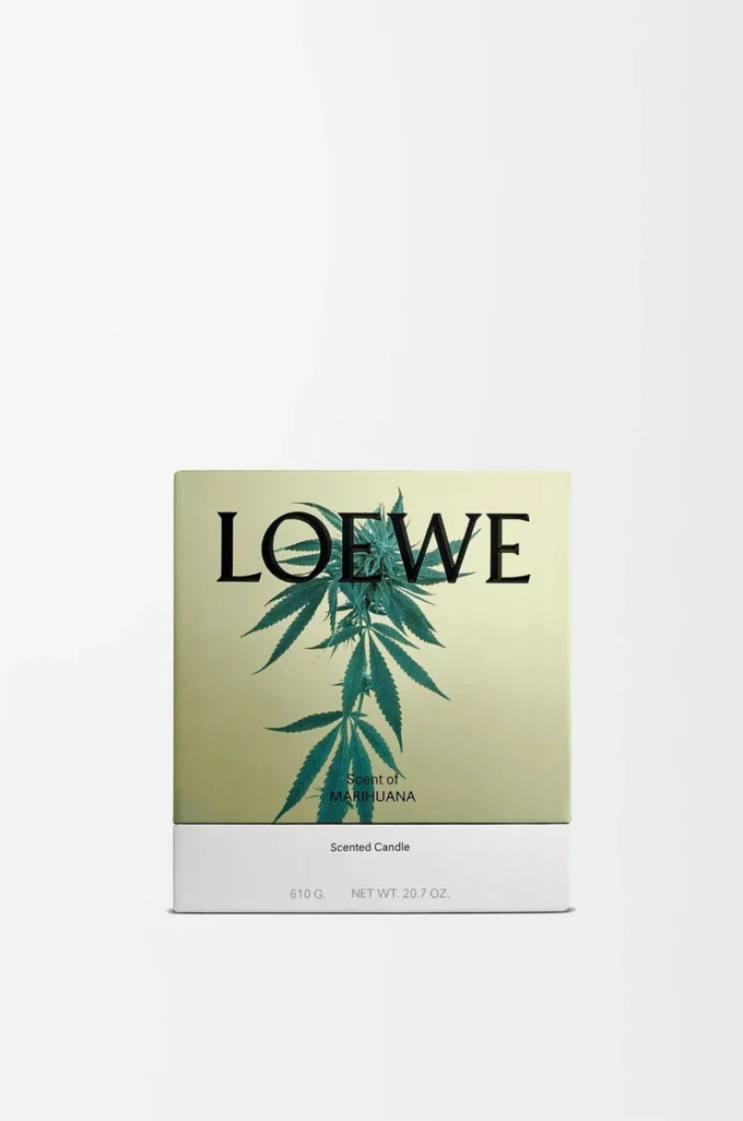Bougie parfumée moyenne Scent of Marihuana Vert foncé Bougie parfumée moyenne Scent of Marihuana Vert foncé