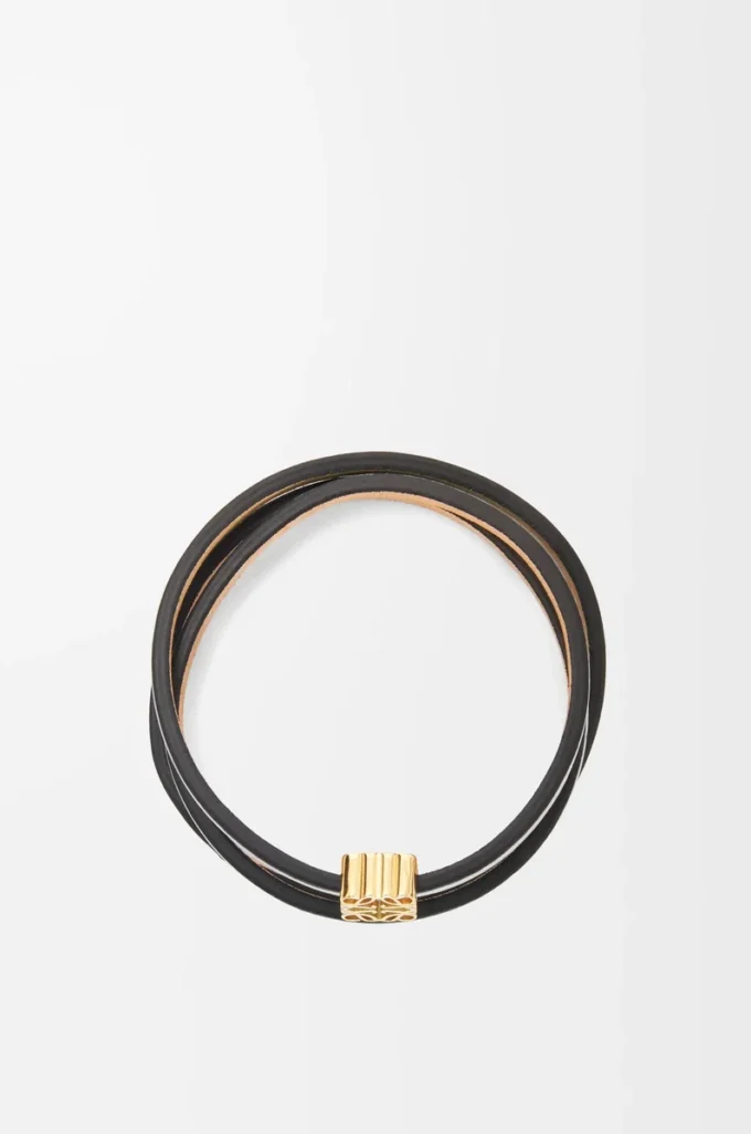 Bracelet rigide Twist en cuir de veau blanc cassé