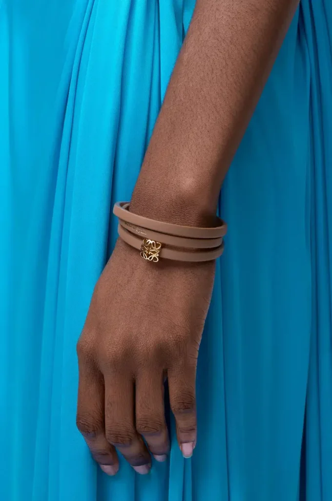 Bracelet torsadé Anagram Bombé en cuir de veau Cocoa