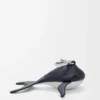 Breloque baleine en cuir de veau classique bleu nuit/blanc