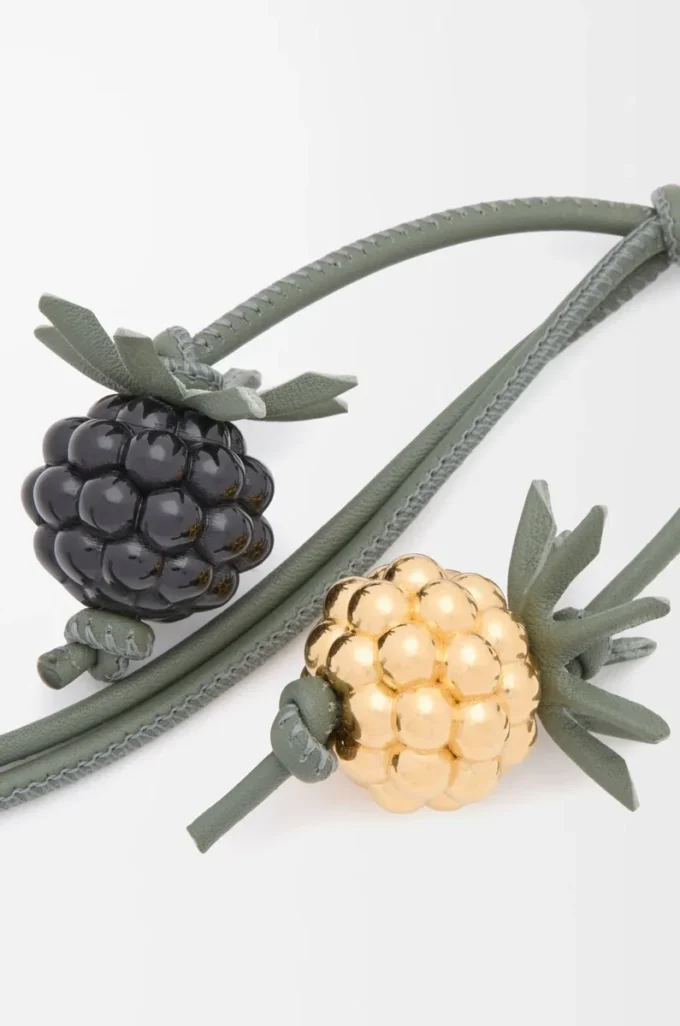 Breloque Berry en cuir de veau classique noir/vert