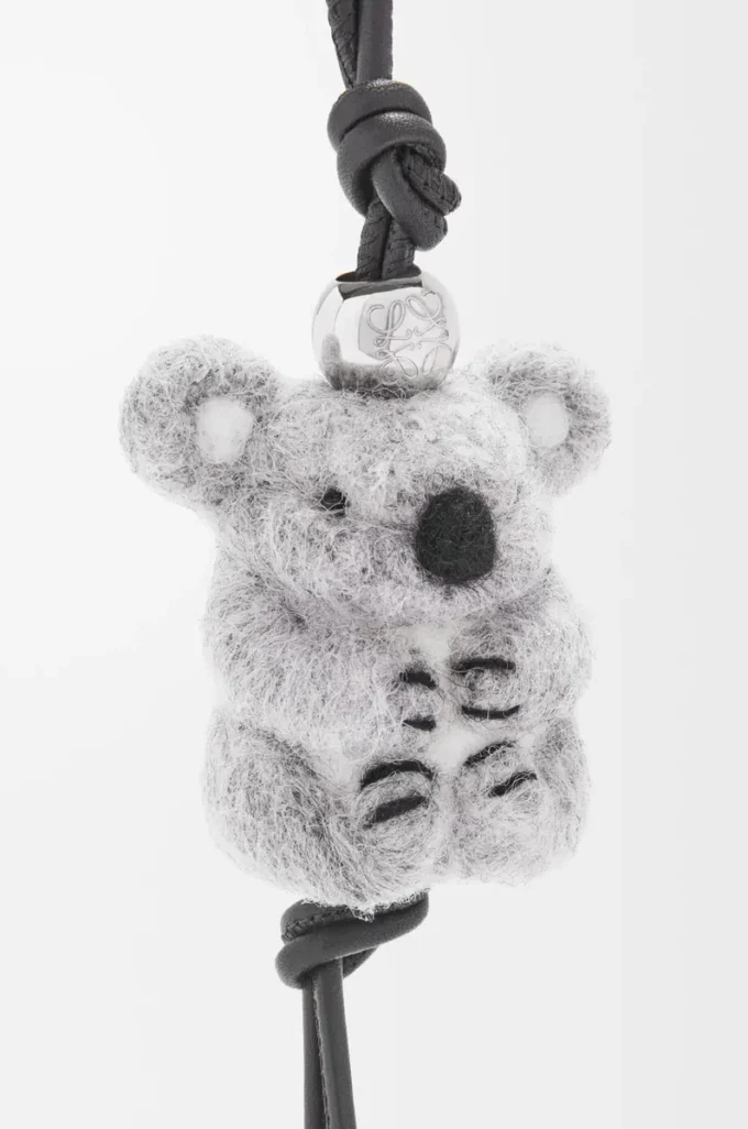 Breloque koala en feutre et cuir de veau gris clair/noir