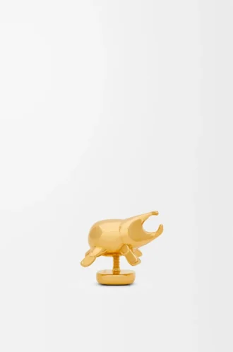 Broche scarabée en laiton doré