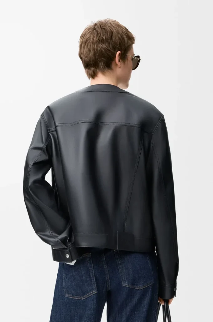 Cardigan en cuir d’agneau nappa noir Cardigan en cuir d’agneau nappa noir