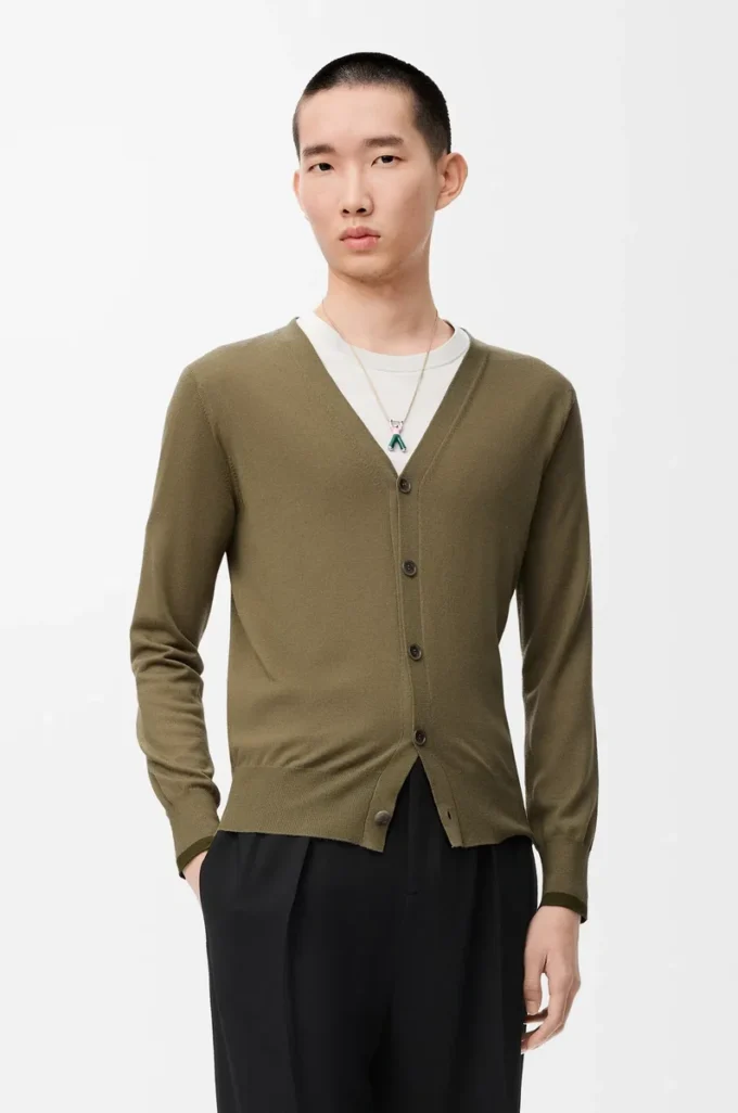 Cardigan en laine vert/vert kaki