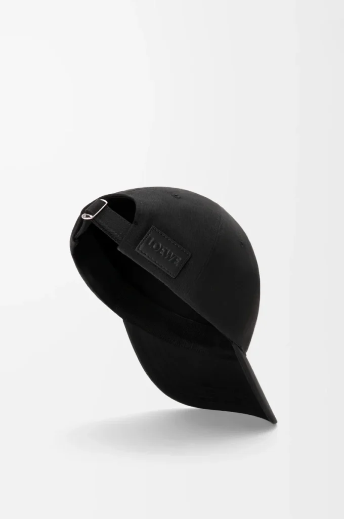 Casquette avec patch L en coton noir