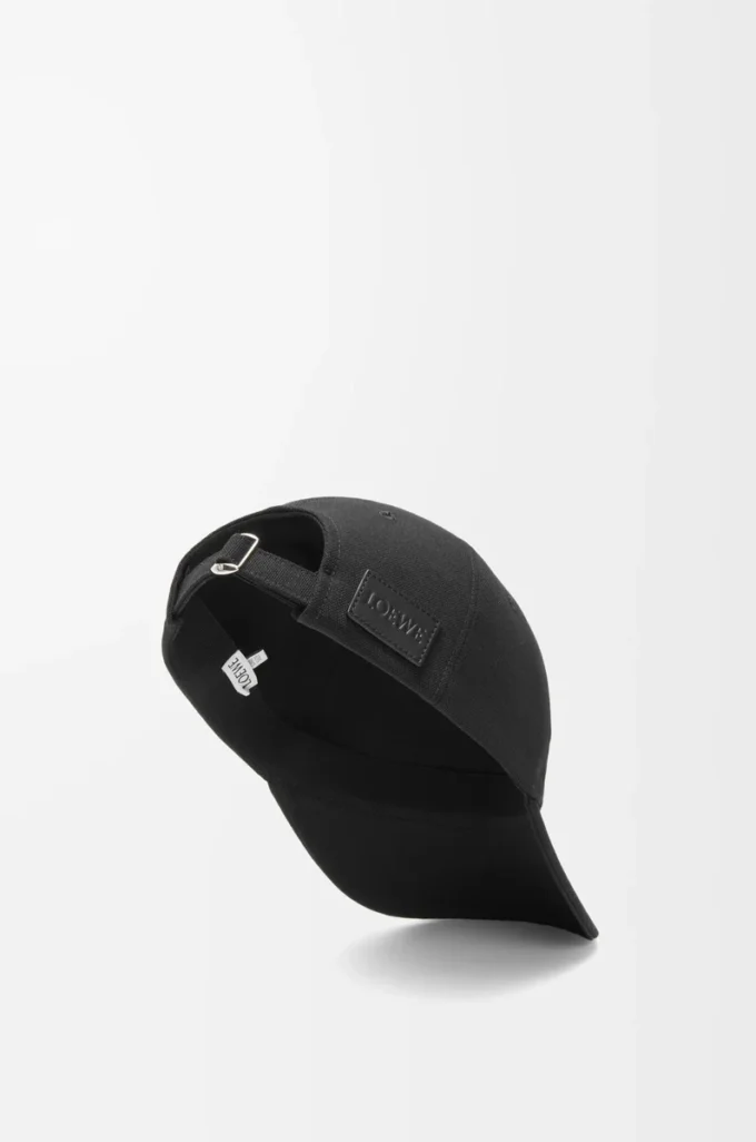 Casquette en toile noire