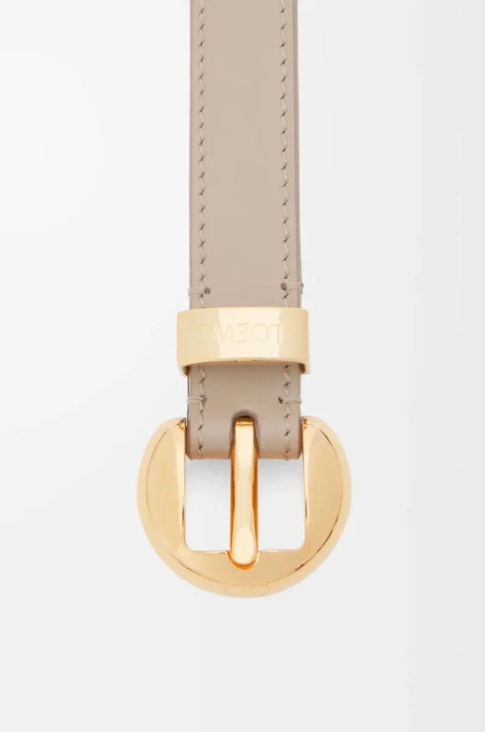Ceinture Pebble en cuir de veau lisse Sand/Gold