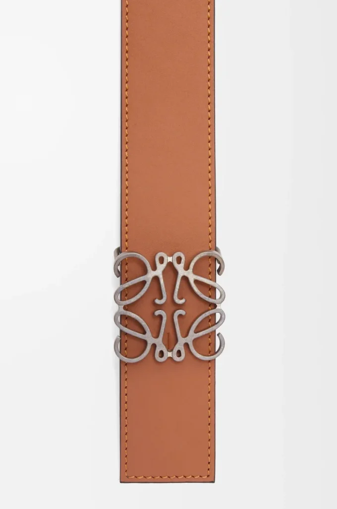 Ceinture réversible Anagram en cuir de veau lisse Tan/Gris asphalte/Étain