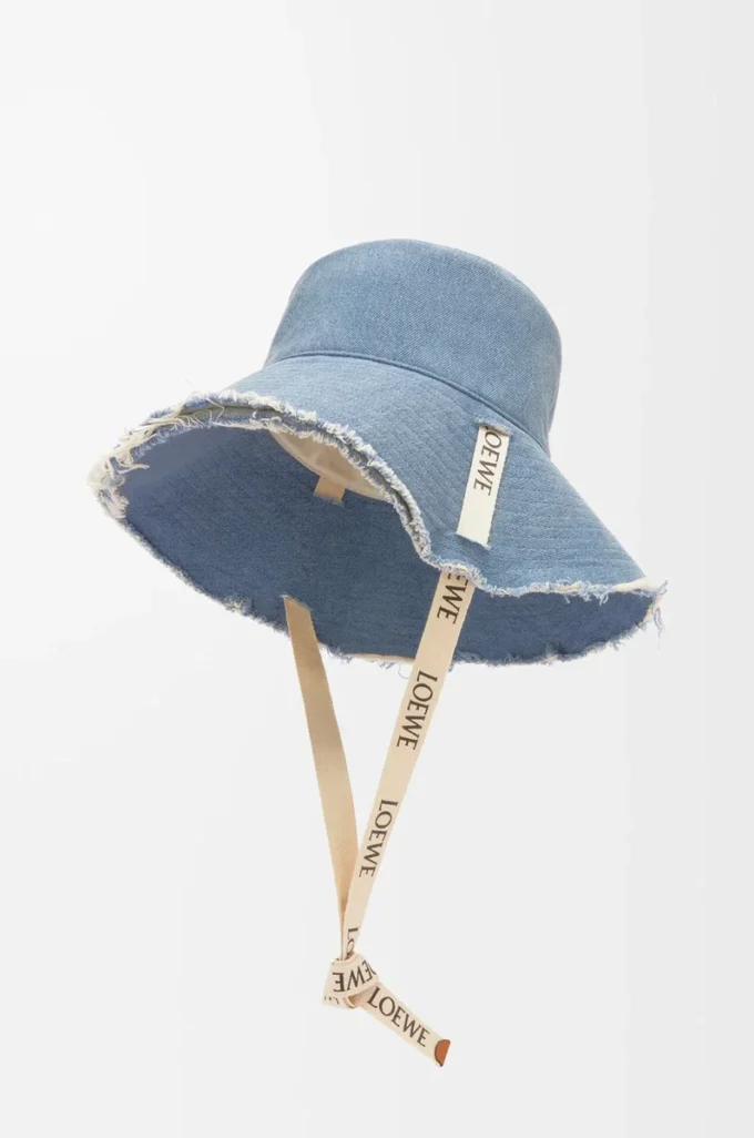 Chapeau de pêcheur effiloché en denim et cuir de veau Denim bleu
