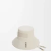 Chapeau de pêcheur en toile blanc cassé Chapeau de pêcheur en toile blanc cassé