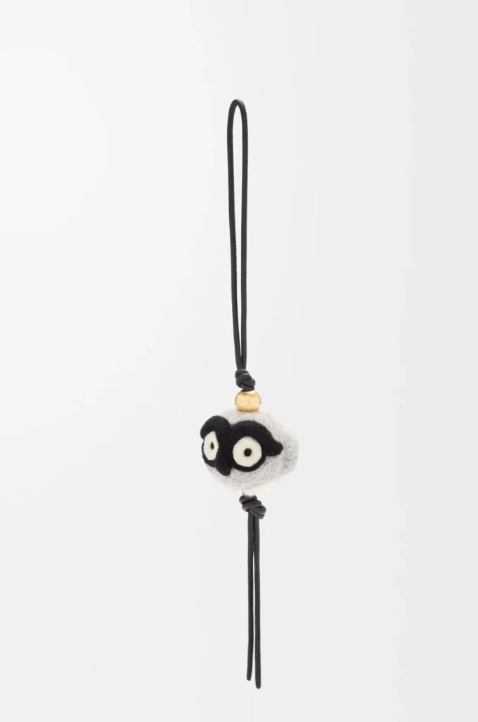 Charm hibou en feutre et cuir de veau gris clair/noir