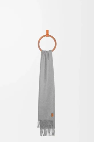 Écharpe en cachemire gris clair