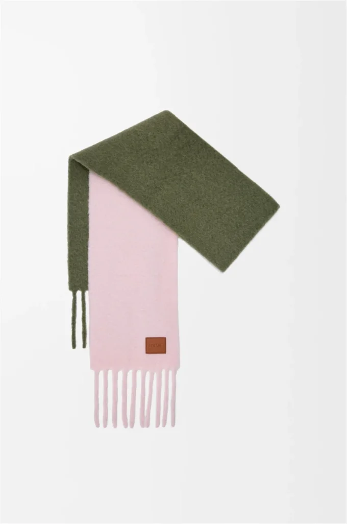 Écharpe en mélange d’alpaga et de laine rose pâle/vert kaki Écharpe en mélange d’alpaga et de laine rose pâle/vert kaki