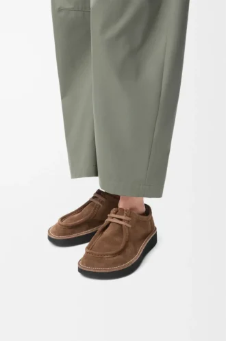Chaussures à lacets Faro en cuir de veau suédé Marron