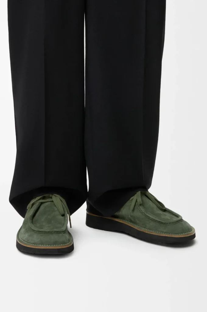 Chaussures à lacets Faro en cuir de veau suédé Sage