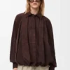Chemise drapée en cuir de chèvre suédé marron