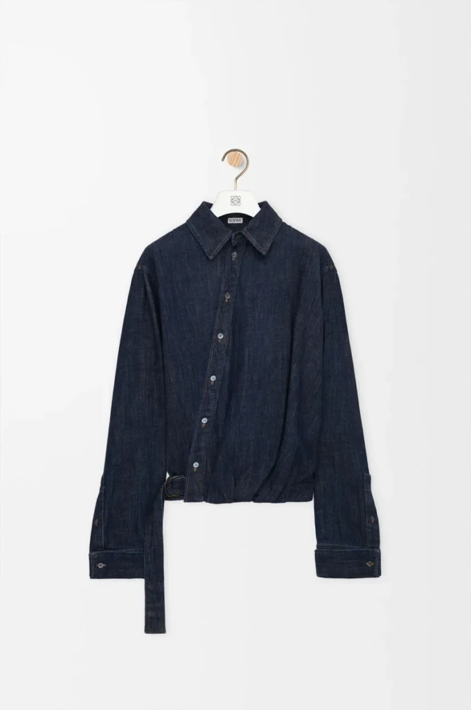 Chemise drapée en denim bleu indigo