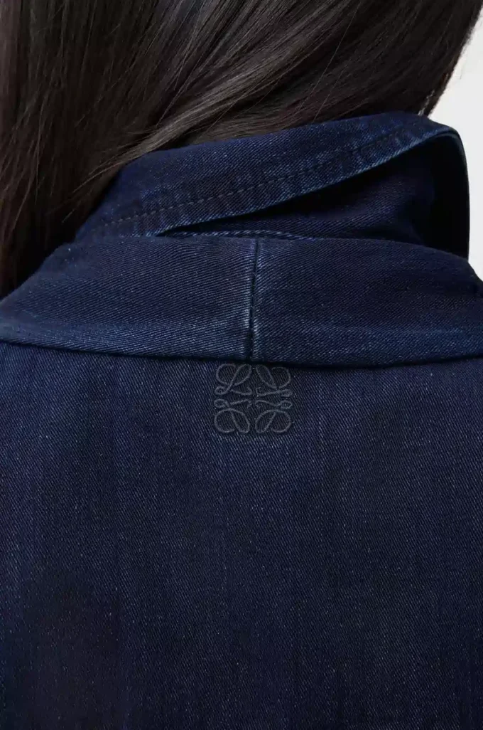 Chemise drapée en denim indigo foncé