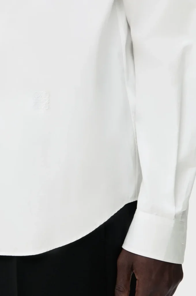 Chemise en coton blanc