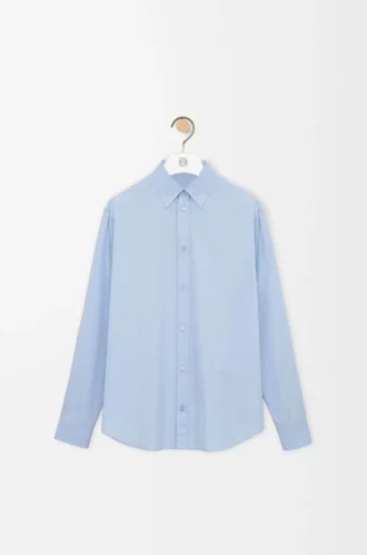 Chemise en coton bleu clair