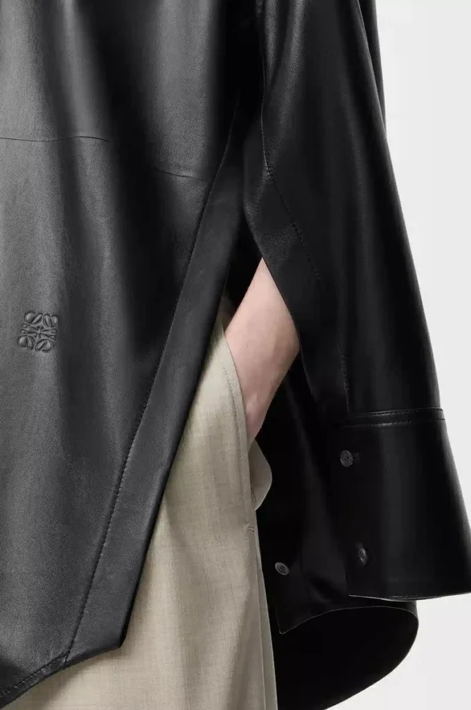 Chemise en cuir d&rsquo;agneau nappa noir