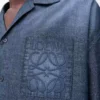 Chemise à manches courtes en coton bleu délavé