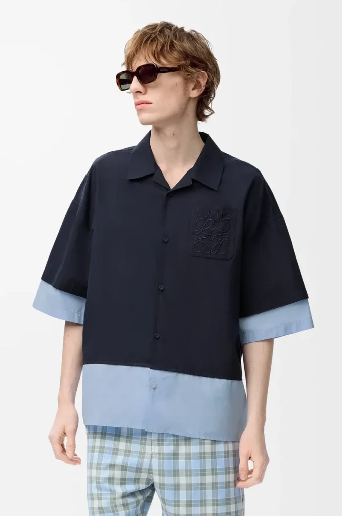 Chemise à manches courtes en coton bleu marine foncé/bleu clair Chemise à manches courtes en coton bleu marine foncé/bleu clair