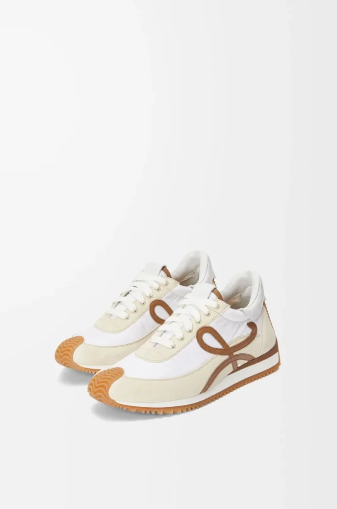 Flow Runner en nylon et daim chocolat/presque optique