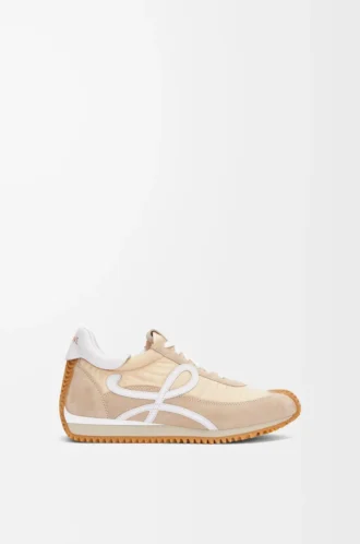 Flow Runner en nylon et daim Light Powder