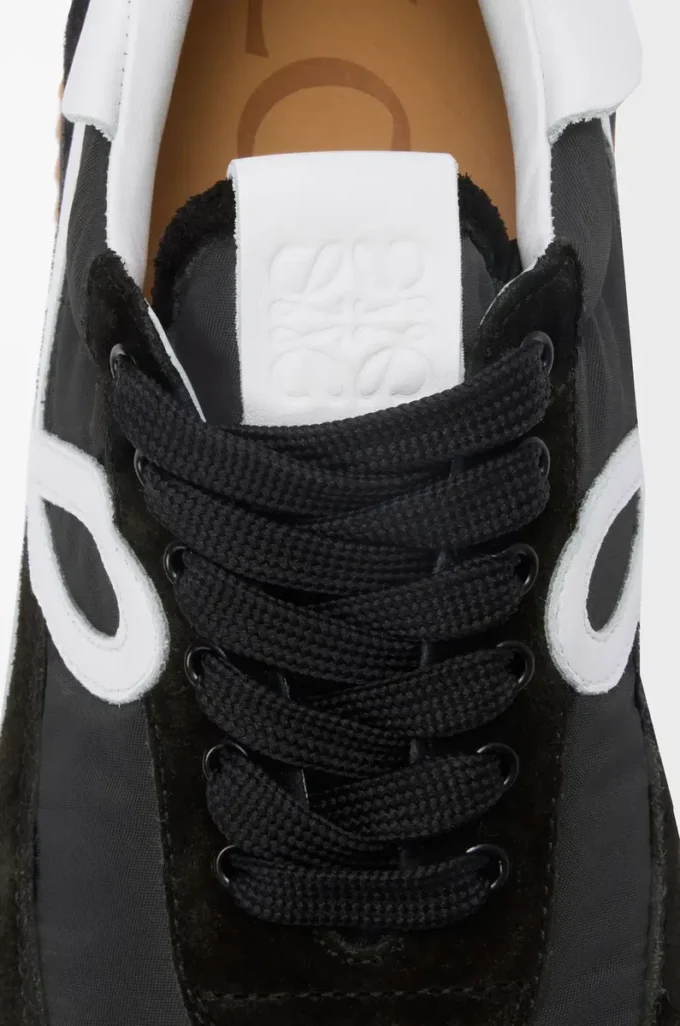 Flow Runner en nylon et daim Noir/Blanc